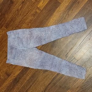 Lululemon Capri sz8